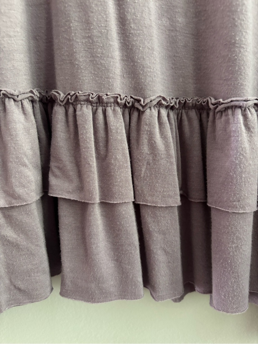 💥 Easel Ruffle Hem Tunic - Picture 5 of 8